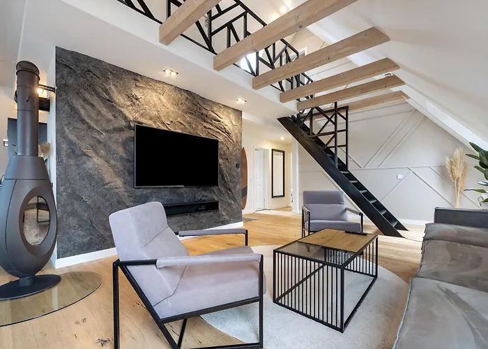 Penthouse Kokorey